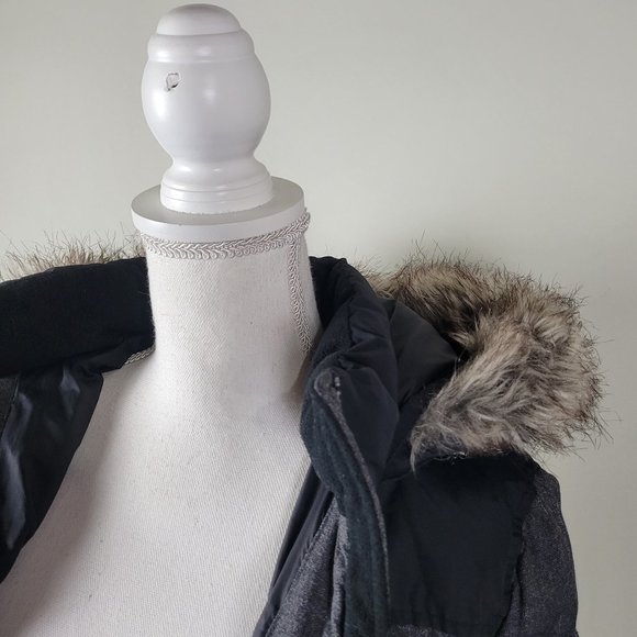 Eddie Bauer Noble Women's Colorblock Down Parka - Picture 7 of 10